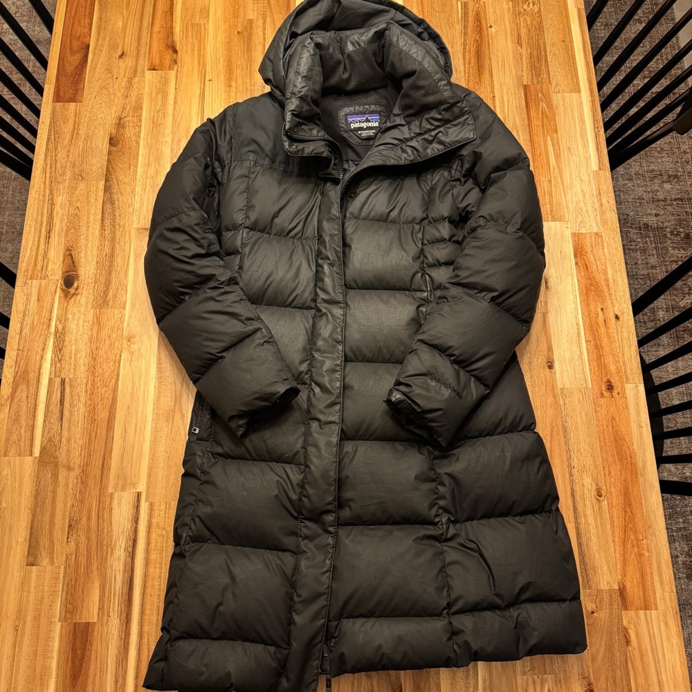 Patagonia Downtown Loft Parka • Women’s Medium